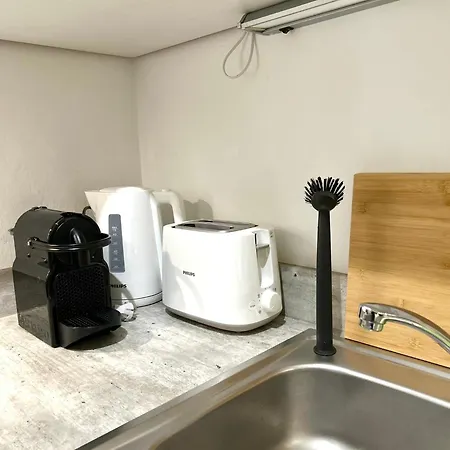 Апартаменти Perfekt Fuer 4! Kueche Netflix Nespresso Wlan Аугсбург