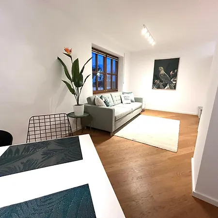 Perfekt Fuer 4! Kueche Netflix Nespresso Wlan Appartement